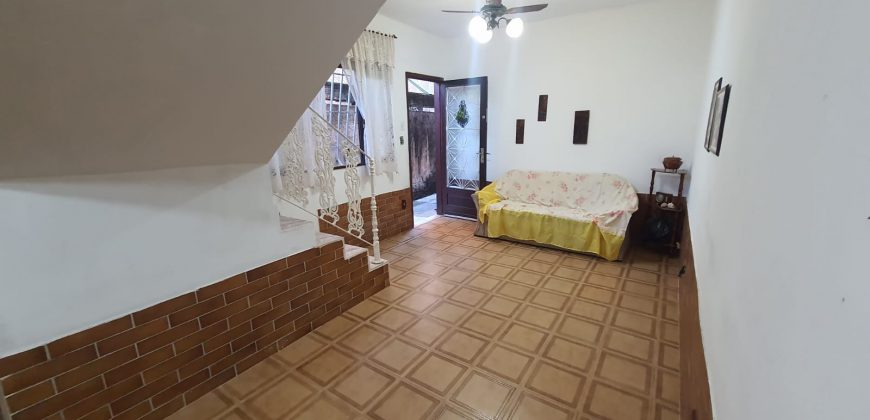 Rua Tomaz Cerqueira – apartamento duplex tipo casa